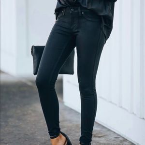 Coated Skinny Jean
